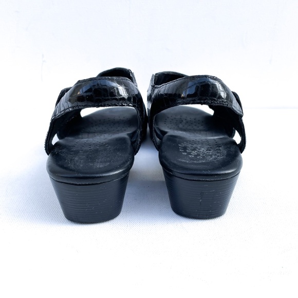 SAS Faux Snakeskin Black Leather Sandals - Picture 4 of 7